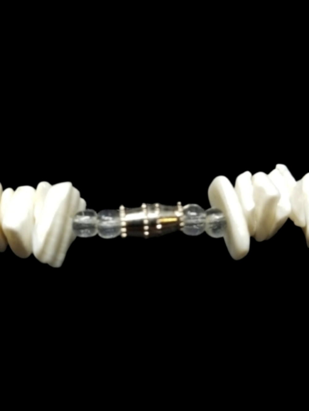 PINK AND WHITE PUKA SHELL NECKLACE - Picture 2 of 3